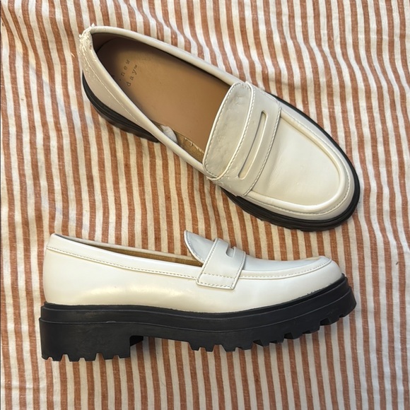 Women's White Loafers - Picture 6 of 6